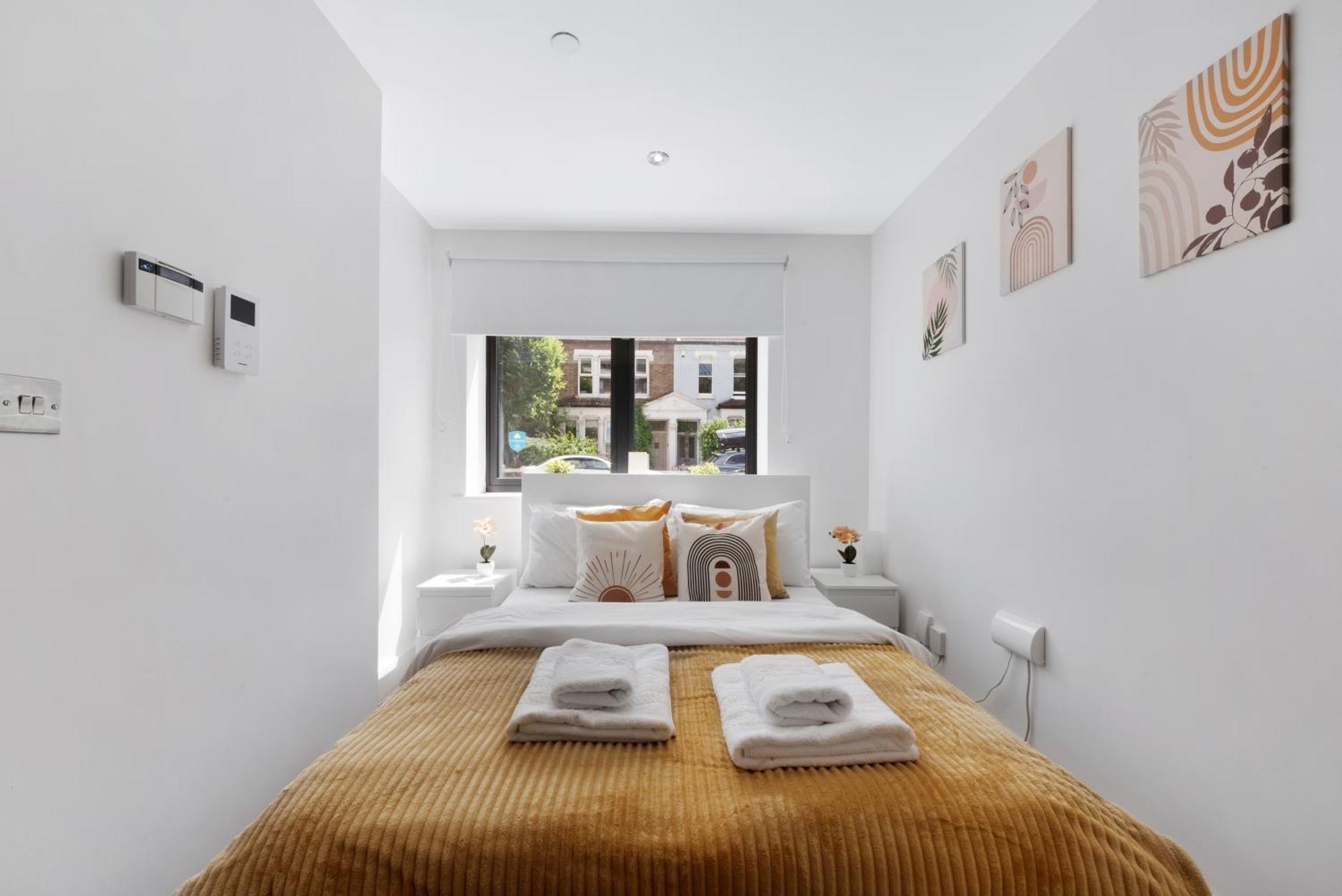 Manor House Studios By Morethanstays Londres Exterior foto